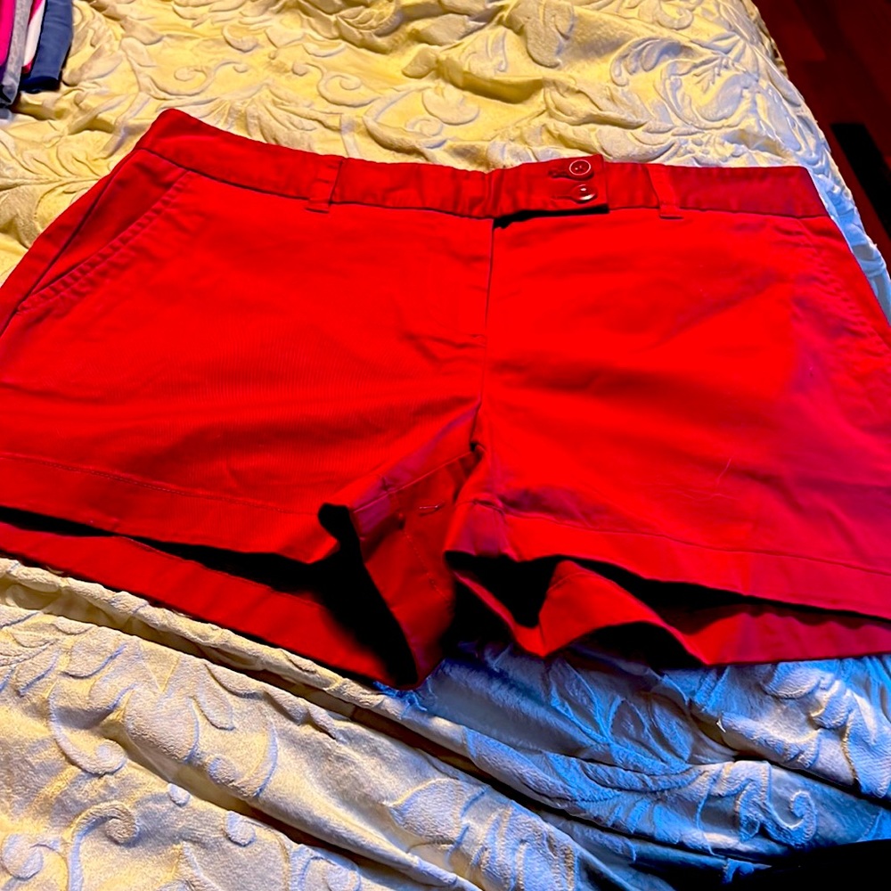 Vineyard vines shorts
